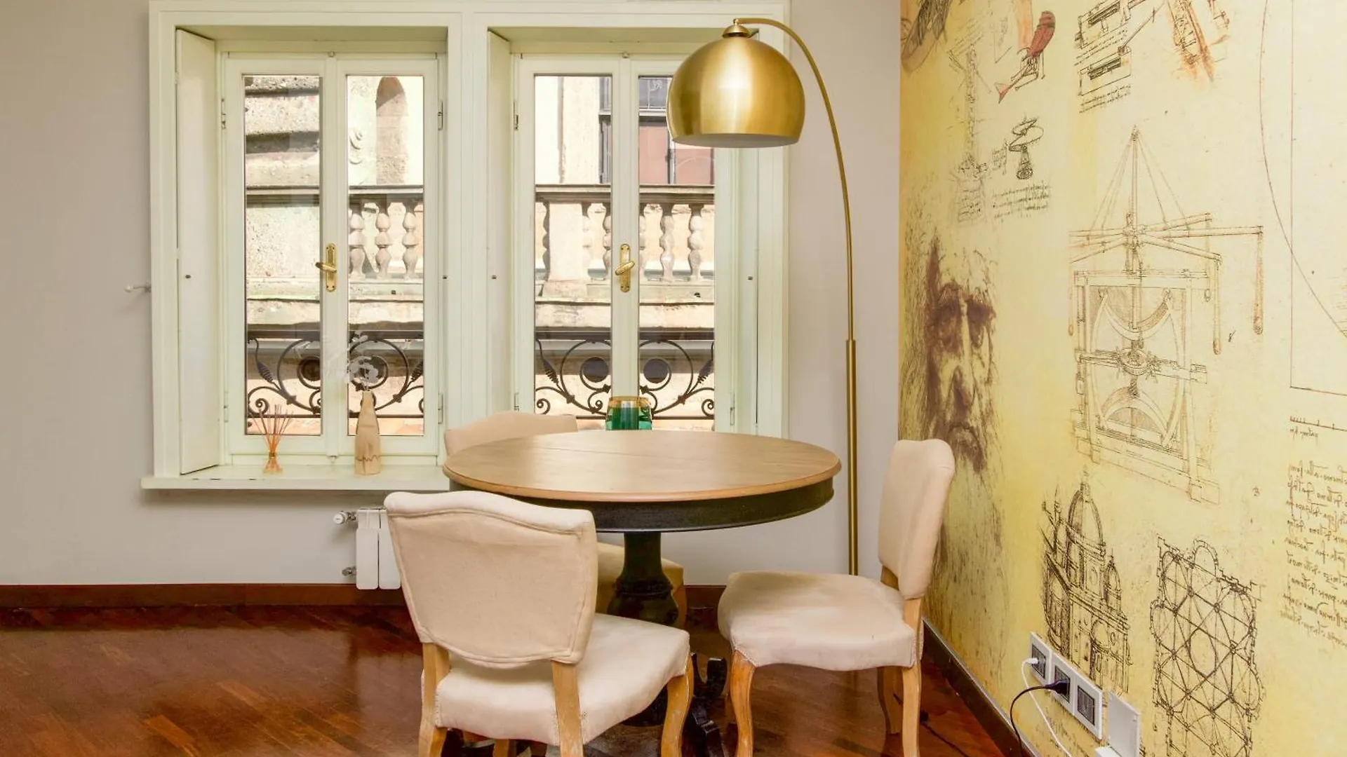 Da Vinci Apartment Duomo Bighouse130Mq Vista Tempio & Terrace 밀라노 이탈리아